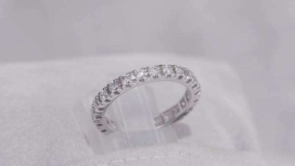 B-595 | Anello
