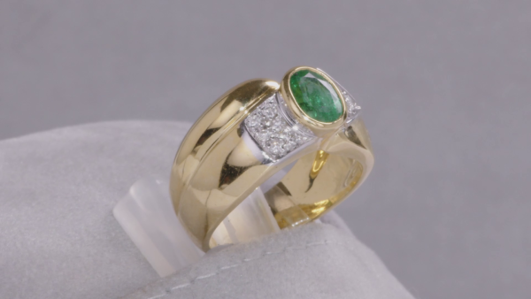 N-299 | Anello Smeraldo