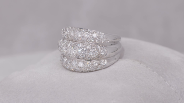 B-542 | Anello