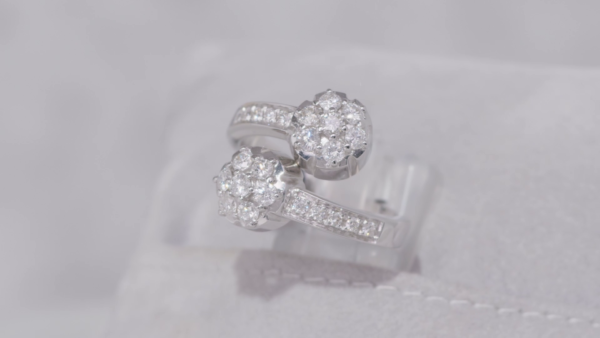 L-141 | Anello