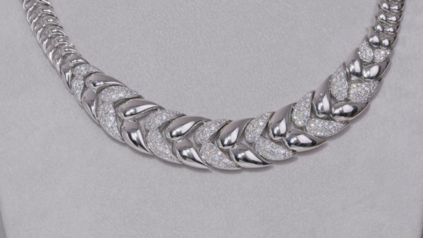 B-42 | Collier