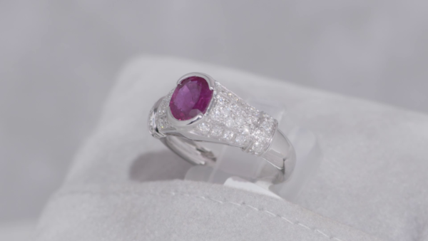 L-185 | Anello Rubino