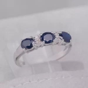 B-741 | Anello Zaffiro