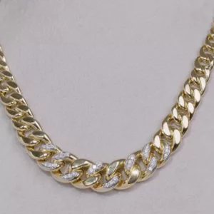 B-742 | Collier